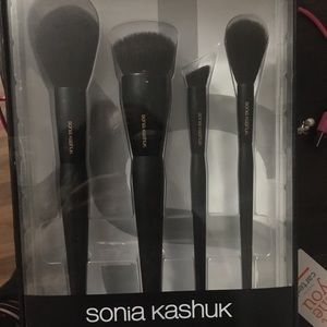 Sonia kashuk brushes